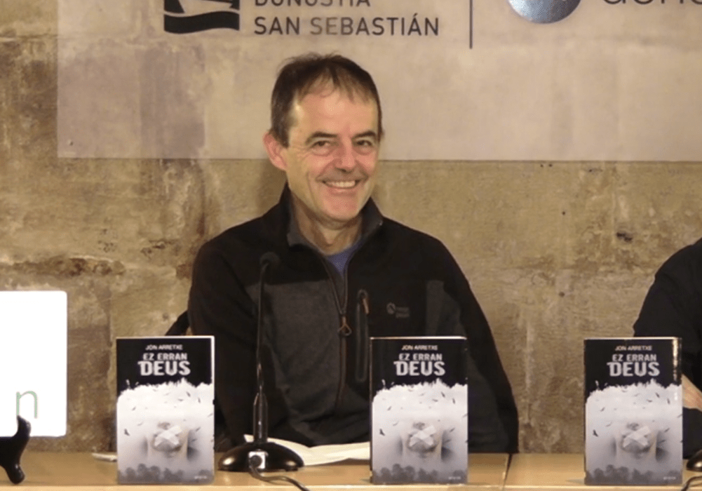 Nekazaritza girora eraman du Jon Arretxek Toure ikertzailea