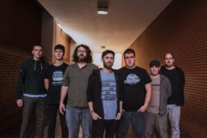 'Raggamuffin Kamarada', Suaia eta Ama Rebel taldearen aurkezpen kantua