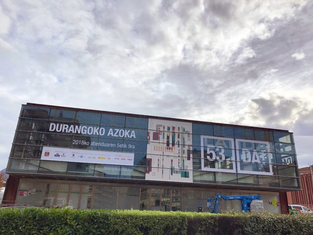 Landako gunean dena prest Durangoko Azokari hasiera emateko