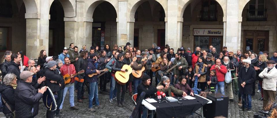 Arteak Ireki plataforma sortu dute kultur ekintzak mugatzen dituen araudi berria salatzeko