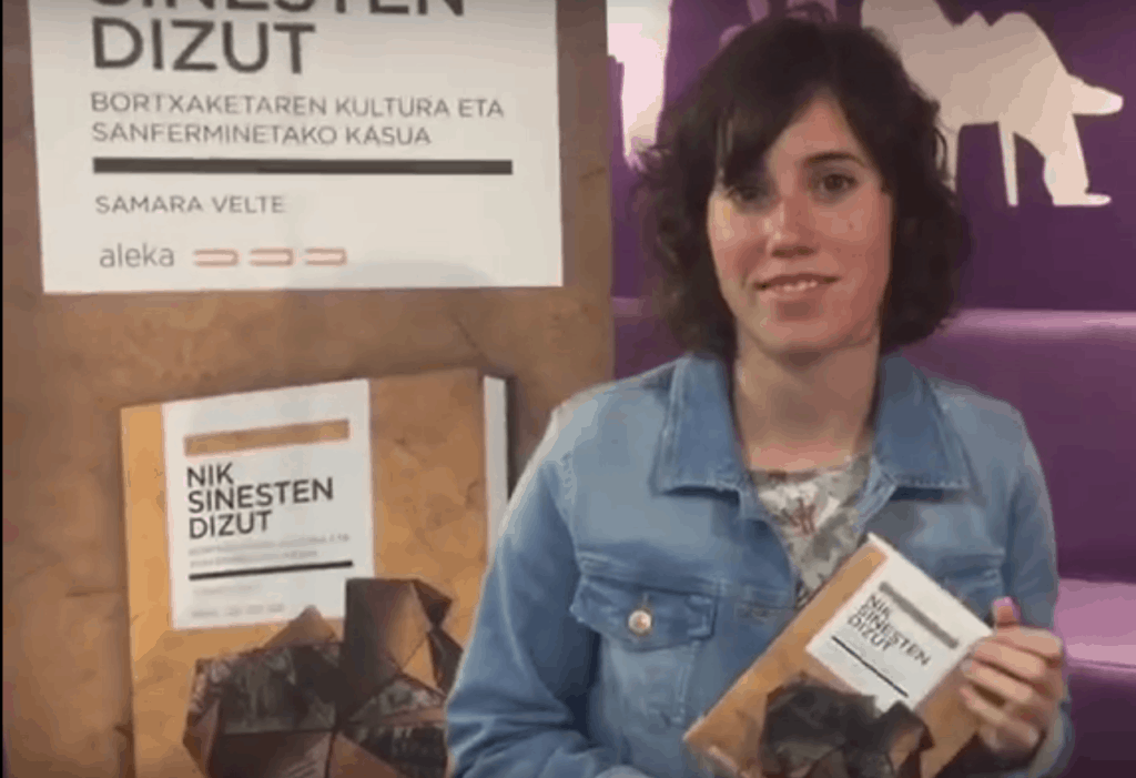 ‘Nik sinesten dizut’ liburua aurkeztu du Samara Veltek