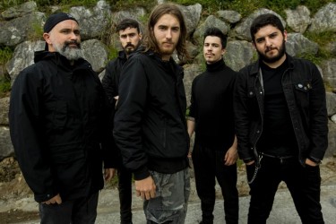 [BIDEOA] ‘Lobotomiak’ disko berria aurkeztu du Revolta Permanent taldeak