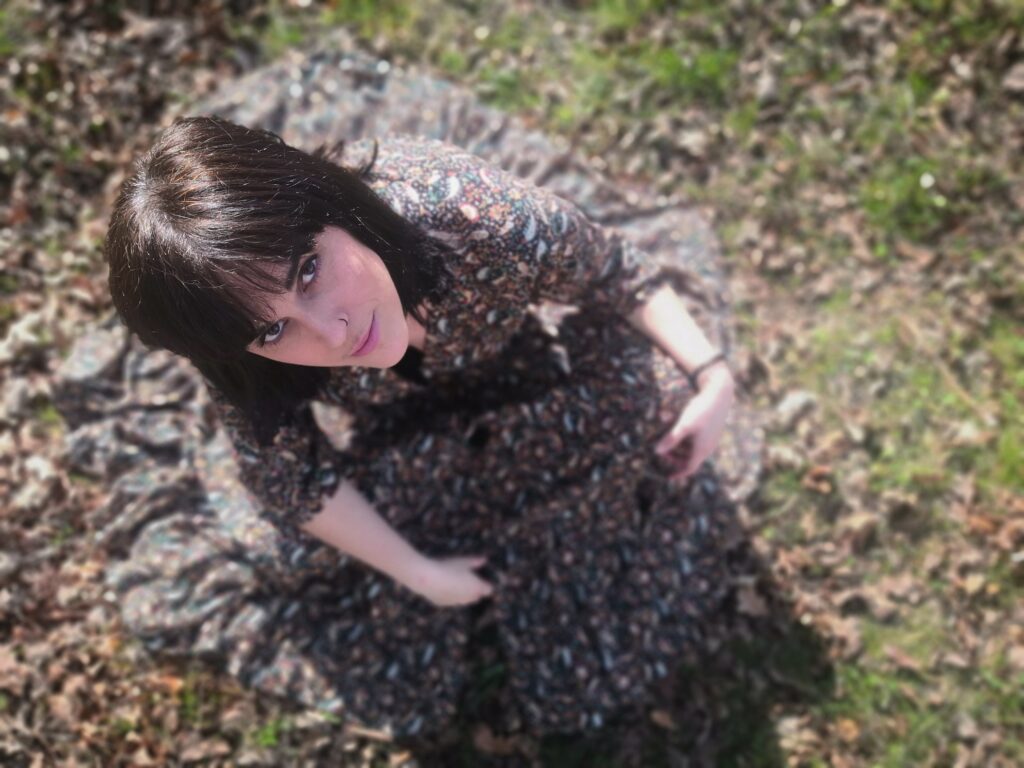 Maria Rivero: “Egoera honi parentesi musikal bat jarri ahal badiot, konformatzen naiz”