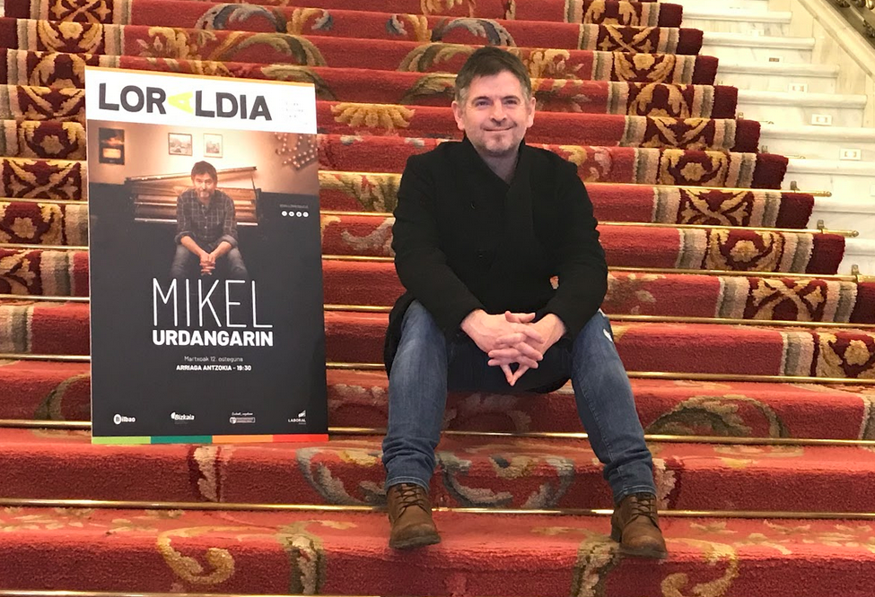 Mikel Urdangarinek pianoaz lagunduta, bere lehenengo kontzertua eskainiko du Bilbon