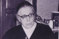 Historia hurbilaz idazteko Tene Mujika beka martxan