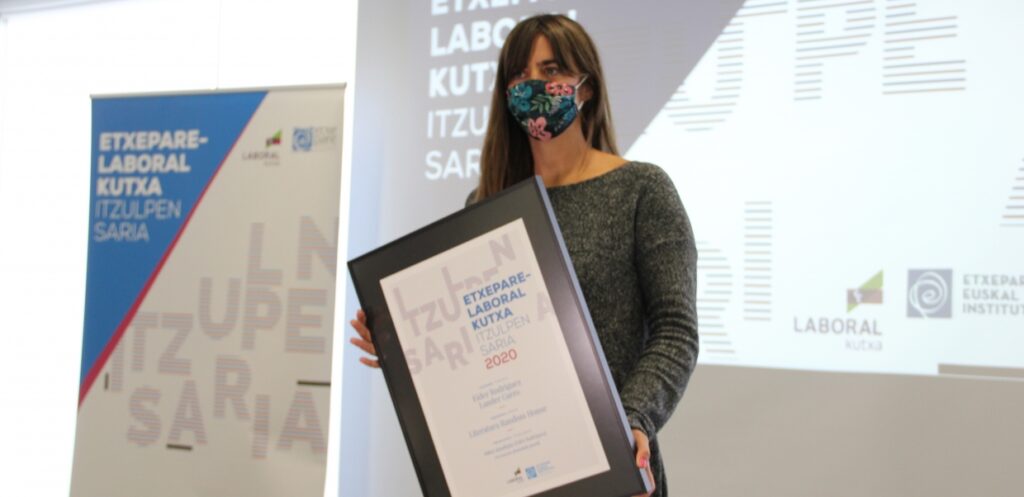 Eider Rodriguez eta Lander Garro Etxepare Itzulpengintza Sariaren irabazleak