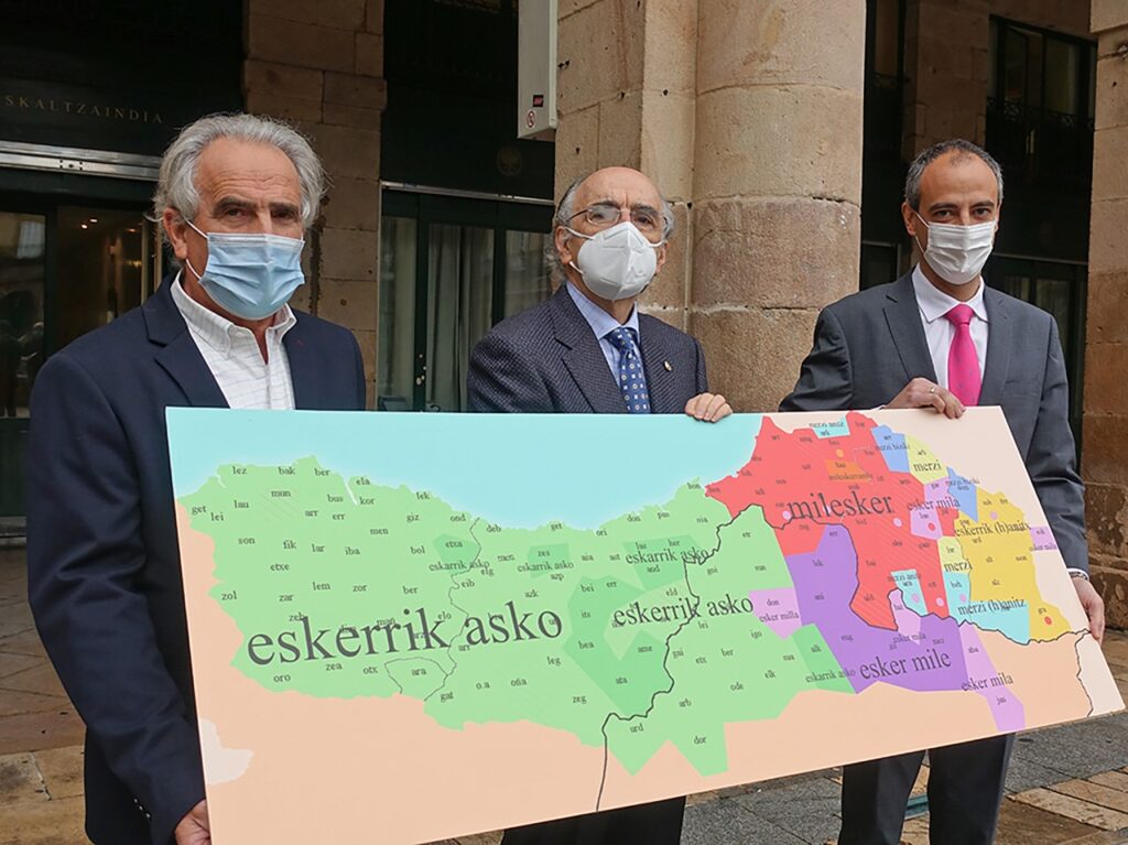 Itsas arrantzari eta gizarte-bizitzari lotutako lexikoa Euskararen Herri Hizkeren Atlasean