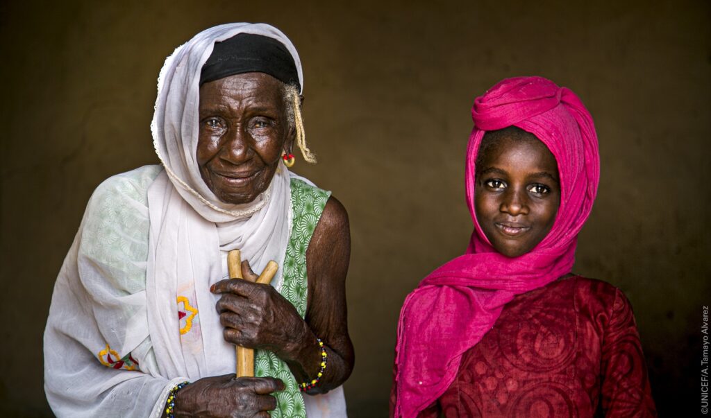 Expodistritok sei erakusketa ibiltari eramango ditu Bilboko udaltegietara