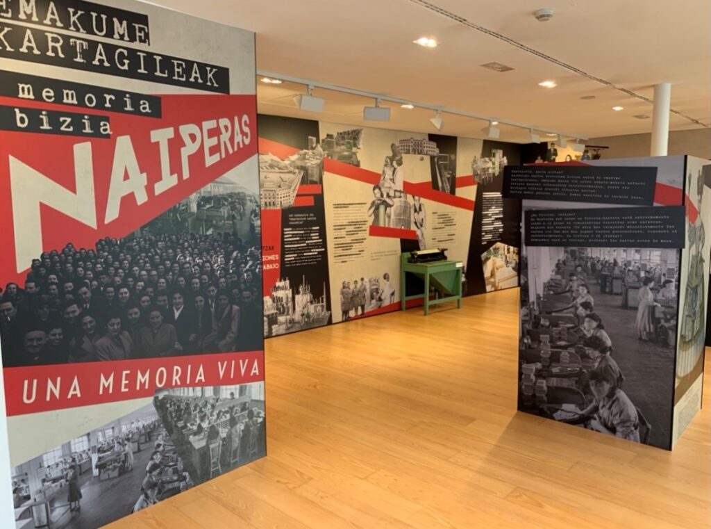 ‘Emakume kartagileak. Memoria bizia’ erakusketa aurkeztu du Gasteizko Bibat Museoak