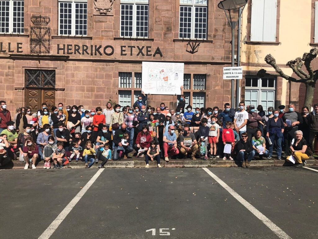 80 ekitaldi baino gehiago aurten ere euskararen lekukoa kalean egon dadin