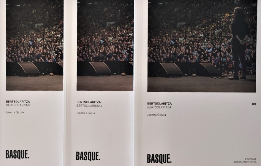 Euskal kulturari eskainitako bildumako ‘Basque. Bertsolaritza’ liburua berreditatu dute