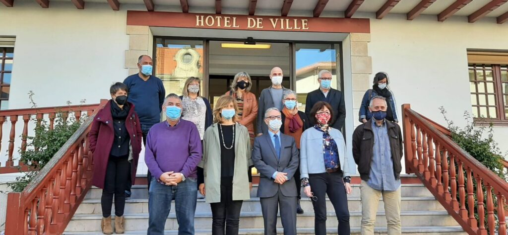 Hizkuntza Eskubideen gaineko proiektu pilotuak abian Hendaian, Arrigorriagan eta Uharten