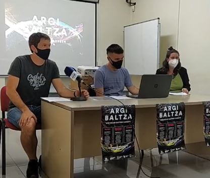 Lilibertsok I. Argi Baltza Bertsolari Gazteen Sariketa antolatu du