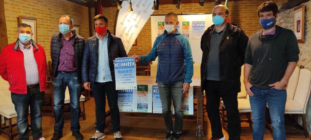 Ikastolen jaiek Euskal Joko eta Kirolen Topaketak aurkeztu dituzte