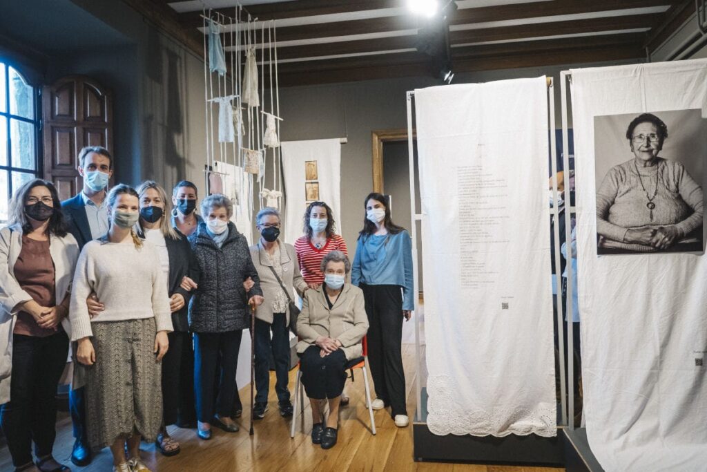 ‘Kotoiaren emakumeak. Bizi istorioak’ erakusketa ikusgai, Bergaran