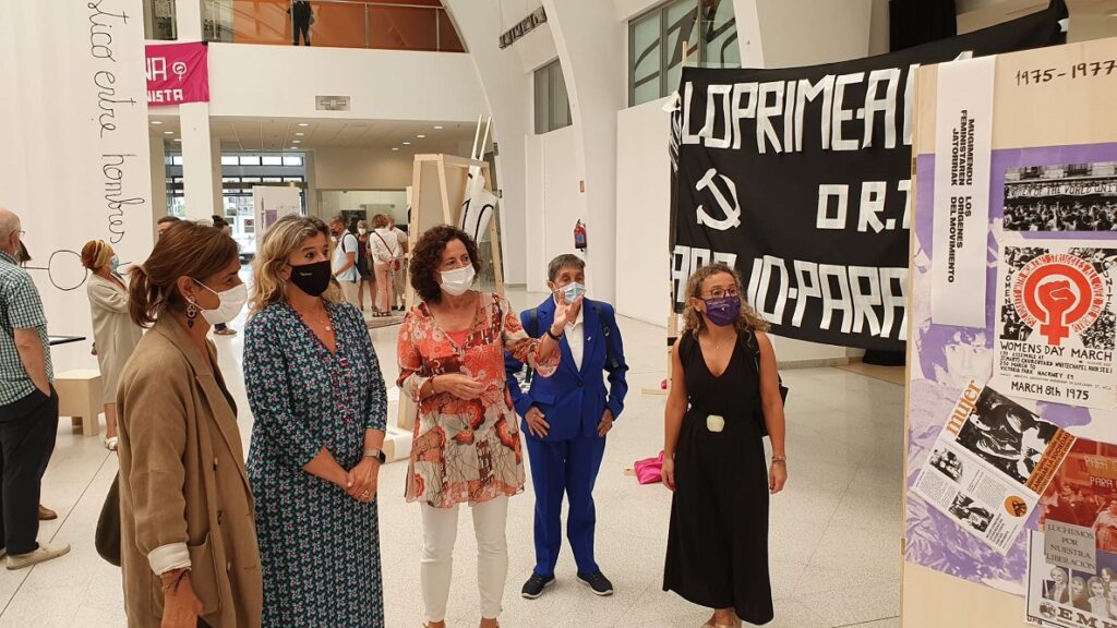 Bizkaiko mugimendu feministaren historia eta memoria jasotzen dituen erakusketa Bilbon ikusgai