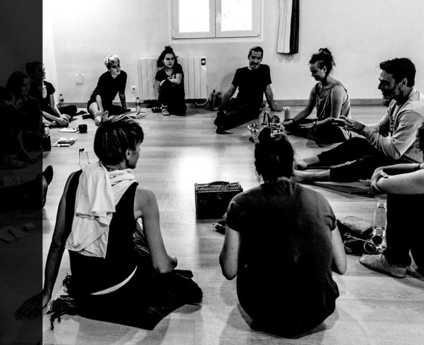 Artedrama Euskal Laborategiak antzerki topaketak antolatu ditu Aulestin, irailaren 20tik 25era