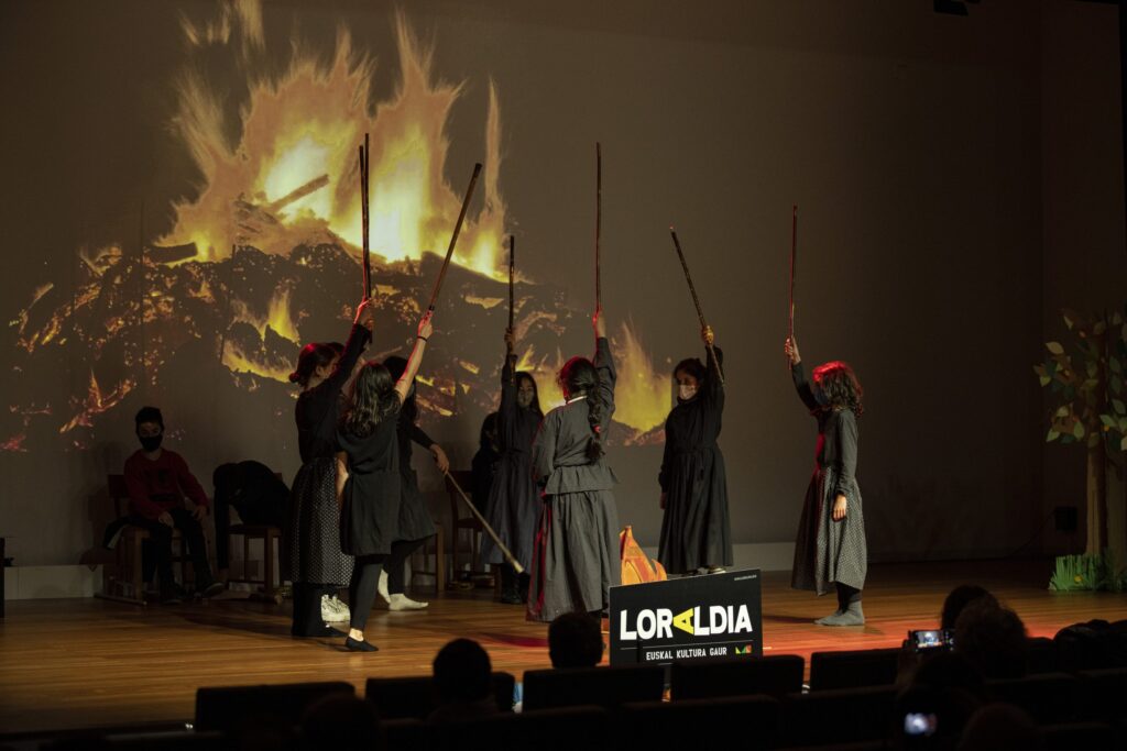 Loraldia Kultur Elkarteak datozen hiru urteetarako egitasmo estrategikoak aurkeztu ditu