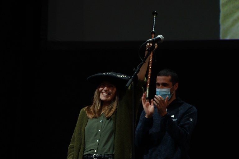 Bertsoei dizdira berezia aterata irabazi du txapela Nerea Ibarzabalek