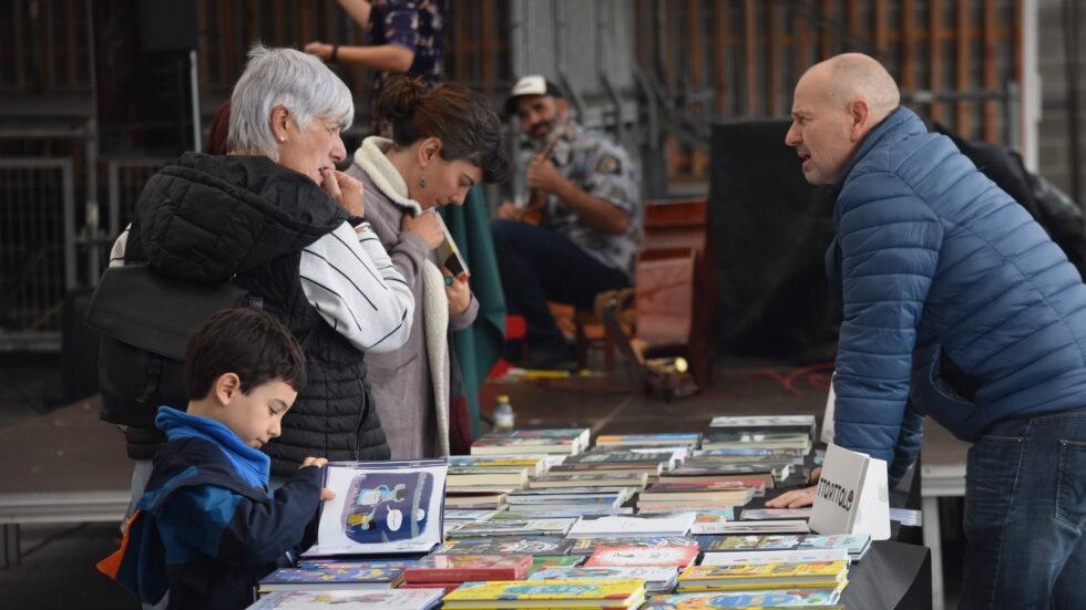 Liburu eta Disko Azoka egingo dute larunbatean Hernanin