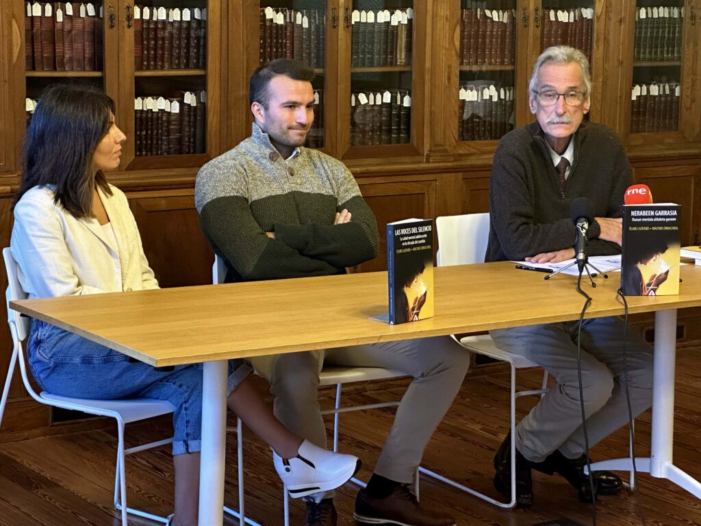 ‘Nerabeen garrasia’ saiakera aurkeztu dute Maitane Ormazabalek eta Telmo Lazkanok