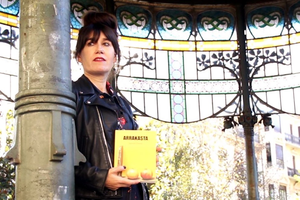 [Bideoa] Arrakasta ardatz duen saiakera aurkeztu du Jasone Osoro idazleak