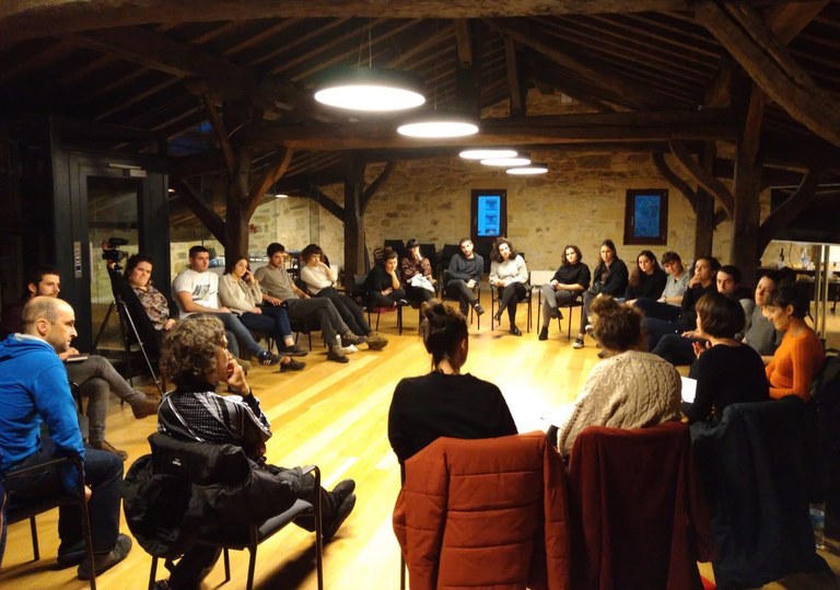 Ahozko hizkerari buruzko ikerketen mintegia eta gazteentzako ‘Ahostegunak’ eta ‘Ahots Baten’ antolatu ditu Mintzolak