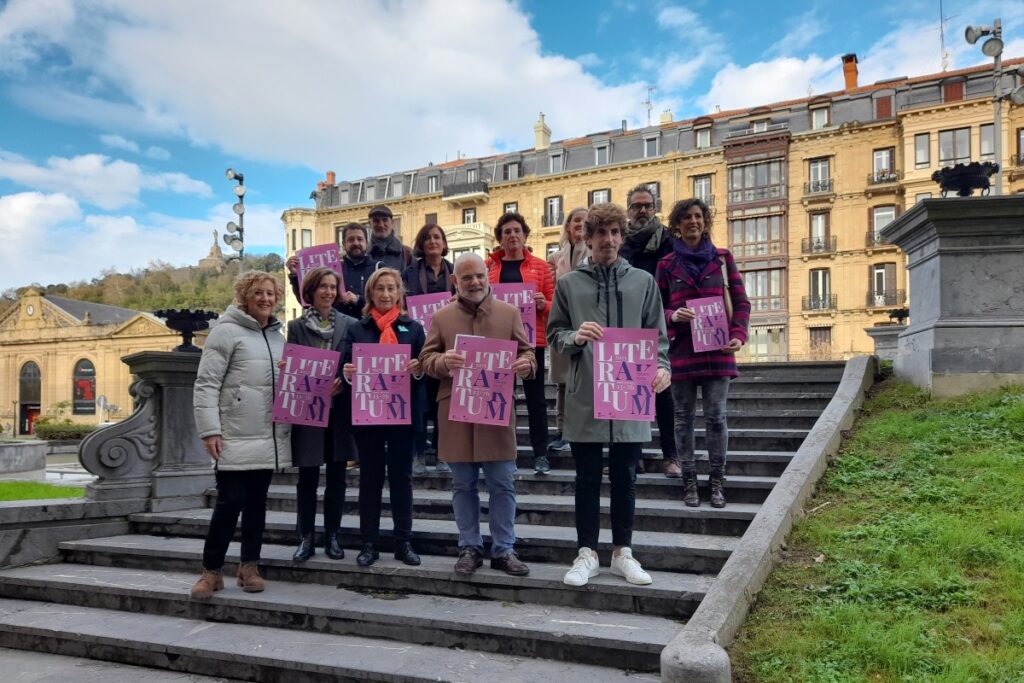 Maitasunaren geografiak izango ditu ardatz Literaktum jaialdiak azaroaren 13tik 26ra, Donostian