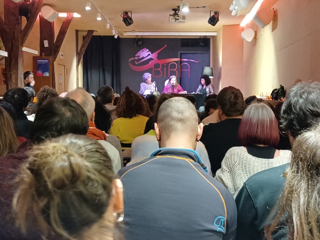 ‘Oraina kontakizun’ jardunaldien bigarren edizioa 2024ko urtarriletik martxora izango da ‘erresistentzia’ hitza ardatz hartuta