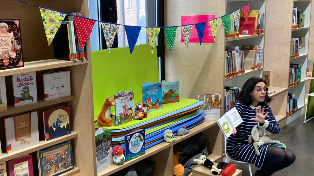 0 eta 5 urte bitarteko haurrei zuzendutako literatura ekintzak antolatu dituzte Errenteriako Lekuona Fabrikan