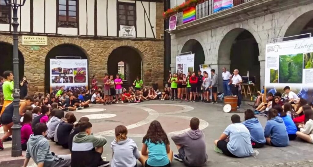 Salto! udalekuetan izena emateko epea zabalik da