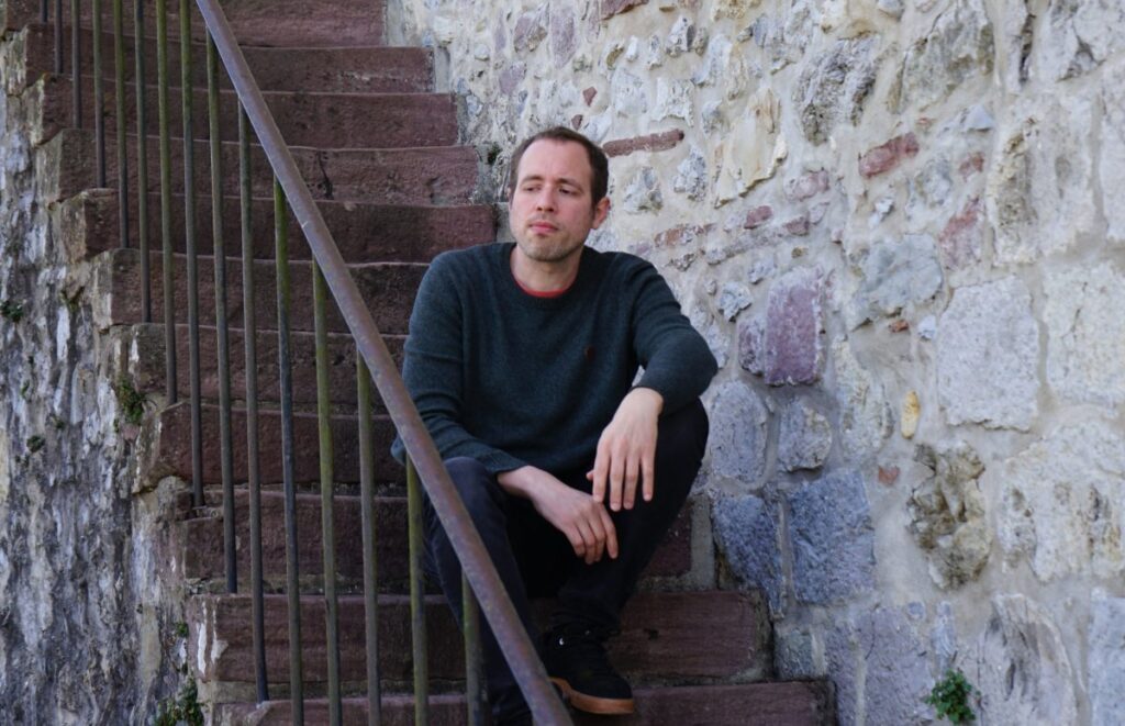 Etxepareren ‘Lingua Vasconum Primitiae’ liburuaren olerkiei musika jarri die IbonRG musikariak