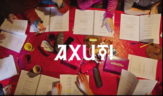 Axut! antzerki taldeak ‘Lurrez estali’ antzezlana estreinatuko du maiatzaren 31n, Izuran