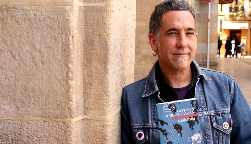 Mugaldekoak taldea eta Gotzon Barandiaran izango dira Donostiako Poesia Orduak ekimenean