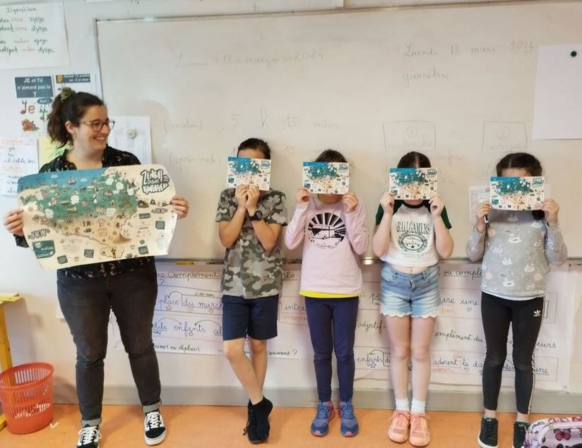 Euskara etxeetara eramateko eta familian euskal kultura ezagutarazteko mapa ilustratua argitaratu dute