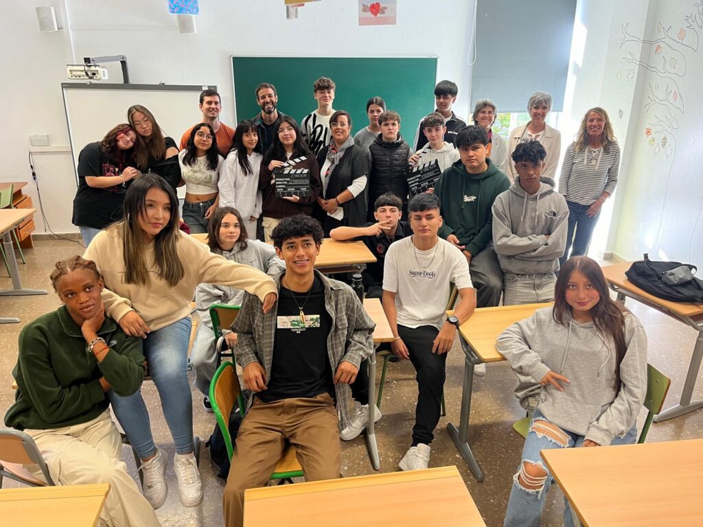 Zinema ingurune zaurgarrien nerabeei bizi aukera berriak erakusteko