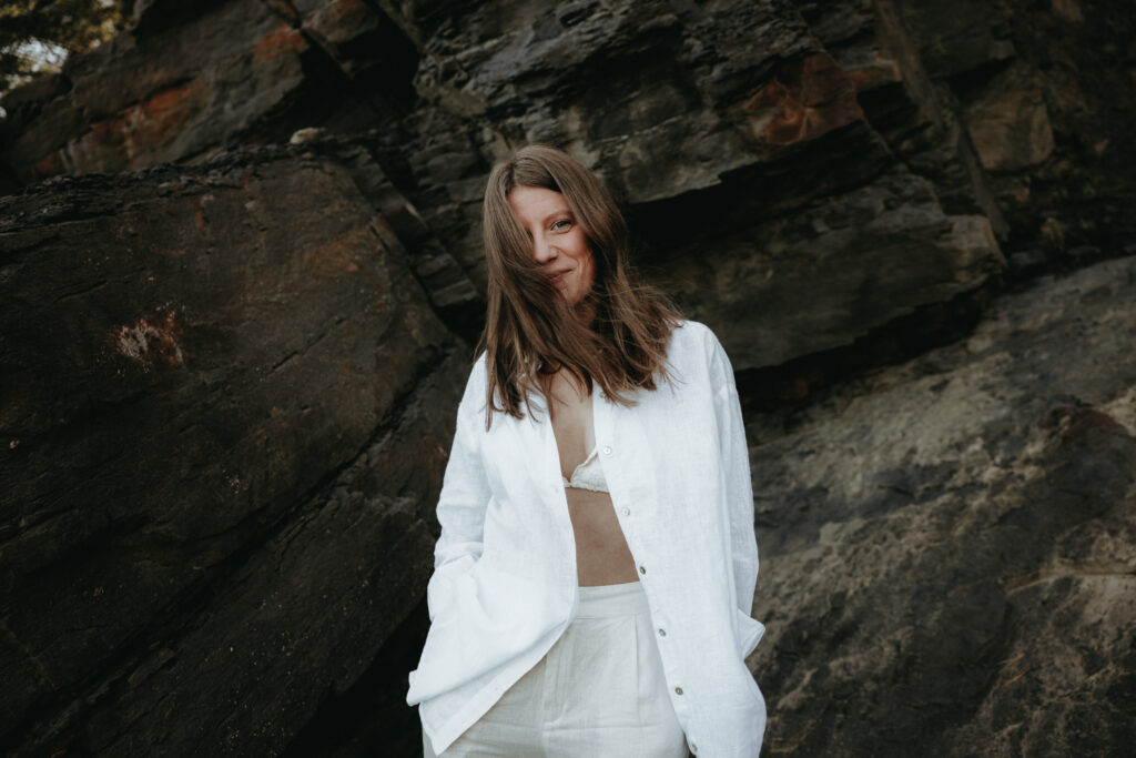 Esti Markezek ‘Atenporal’ diskoa kaleratu du