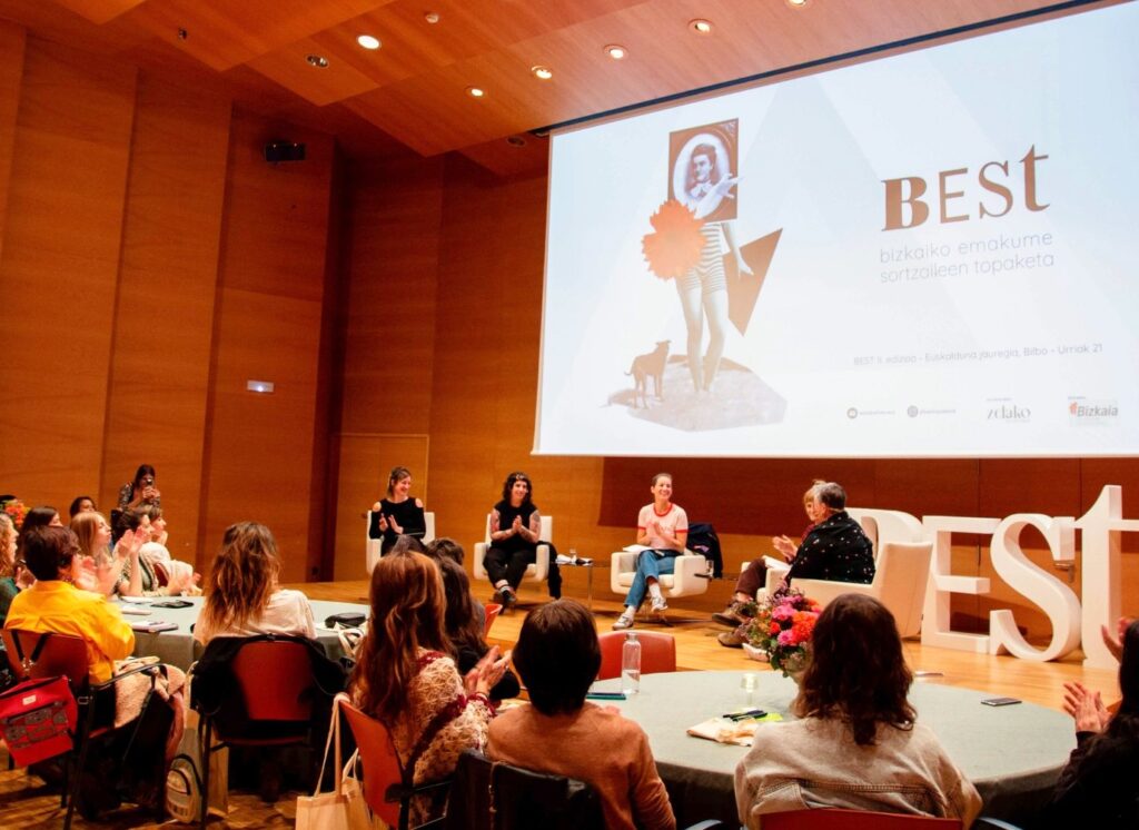 Getxoko Emakume Sortzaileen Topaketa antolatu dute azaroaren 9an, Algortako Muxikebarrin