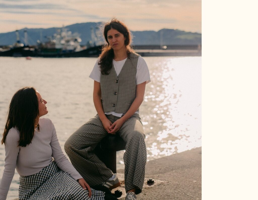 Judit Neddermannek eta Izarok ‘Neurean/La Meva Llengua’ abestia aurkeztu dute