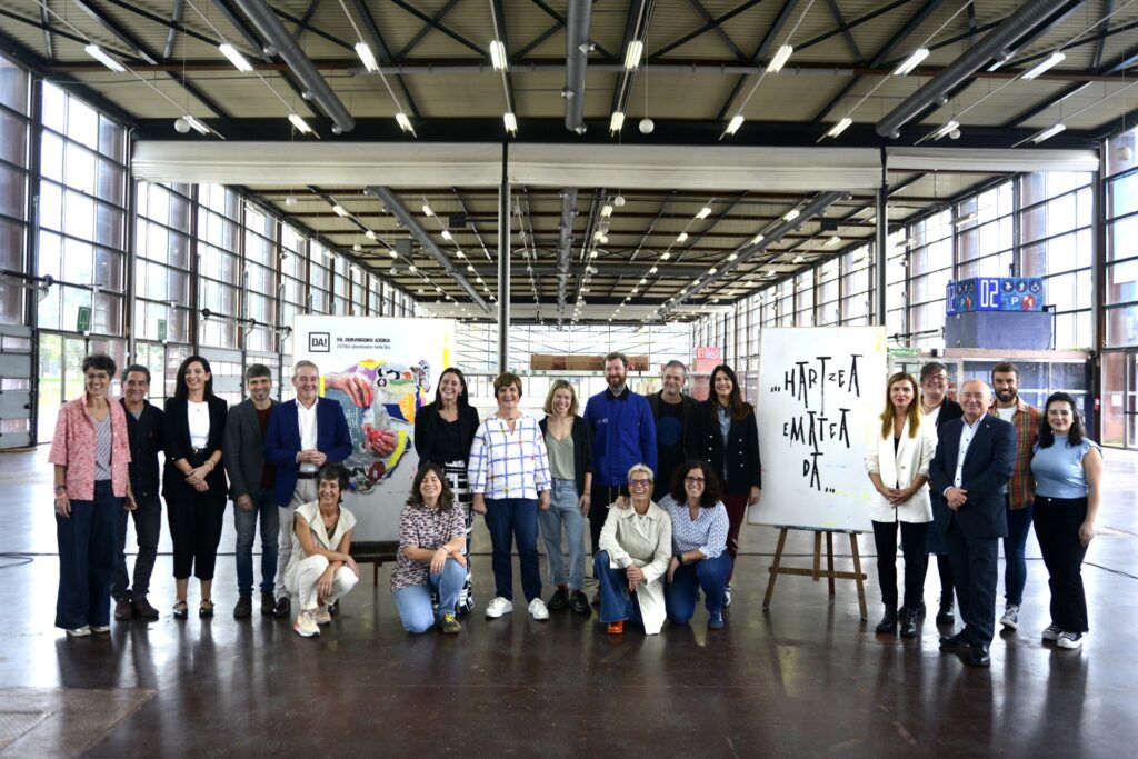 ‘Hartzea ematea DA!’ lelopean dator aurtengo Durangoko Azoka