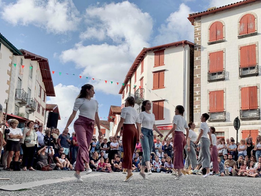 Iparraldeko ikusleek euskal sorkuntzaren aniztasuna deskubritzeko aukera izango dute berriz ere, ekainera bitartean