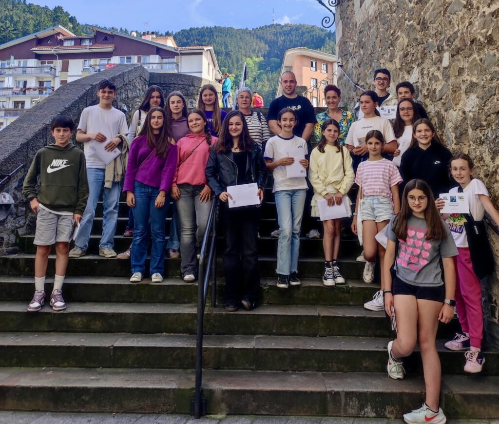 Ipuin rallya eta haren sari banaketa egin dute Ondarroan