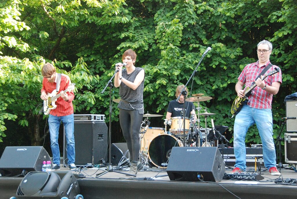 Amaiur, Gorka Urbizu, Inadaptats eta Koma, besteak beste, gehitu dira Hatortxu Rock jaialdiaren zerrendara