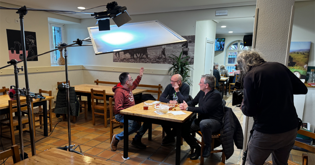 Akelarre taldearen ibilbideari buruzko dokumentala estreinatuko dute 2025eko udazkenean