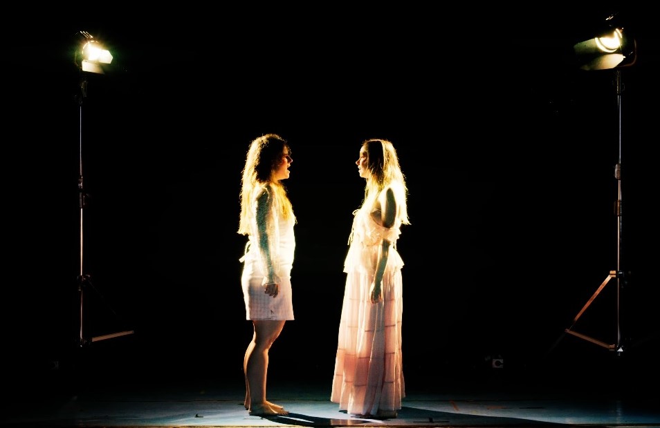 Euskal Herriko Gazte Feministek udazkenean egingo den Baterajotzearen kantua plazaratu dute ‘Su hau dena’ izenpean