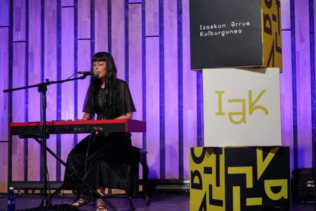 Gasteizko Izaskun Arrue Kulturgunearen lehen urteurrena ospatzeko egitarau berezia antolatu dute