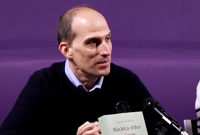 Eneko Bidegainek irabazi du 2025eko EKE-Elkar literatura beka