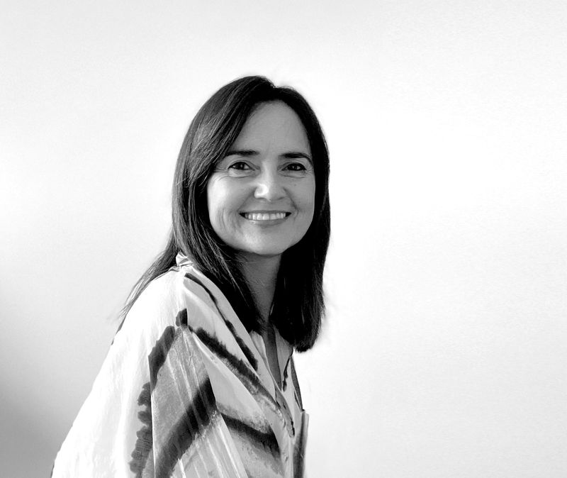 Berta Suescun artistaren erakusketa zabalik da, Donostiako Ilustratzailearen Txokoan