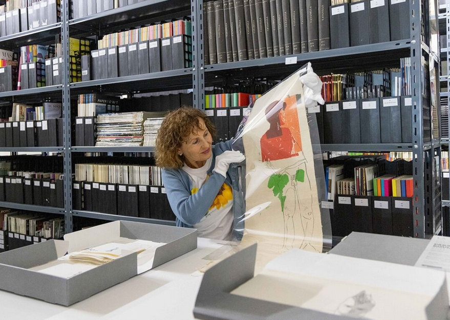 Gasteizko Artium Museoak Esther Ferrer eta Gema Intxausti artisten artxiboak gehitu dizkio bere funts dokumentalari