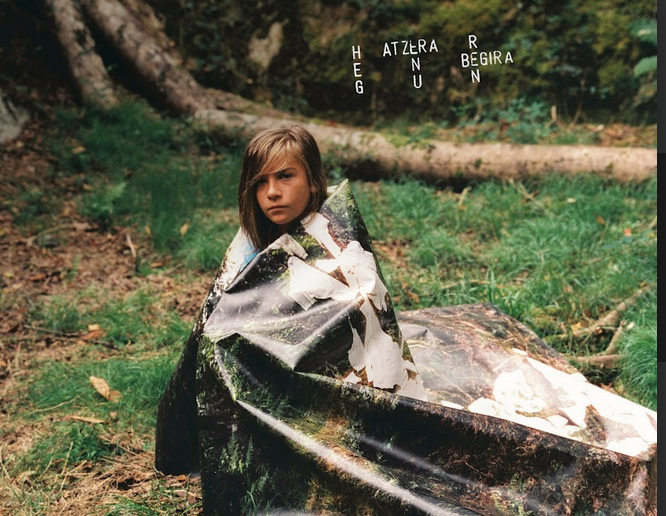 Herenegun taldeak soinu unibertso zabalago eta zirraragarriago baterantz jo du